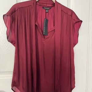 Banana Republic Women's Burgundy Blouse